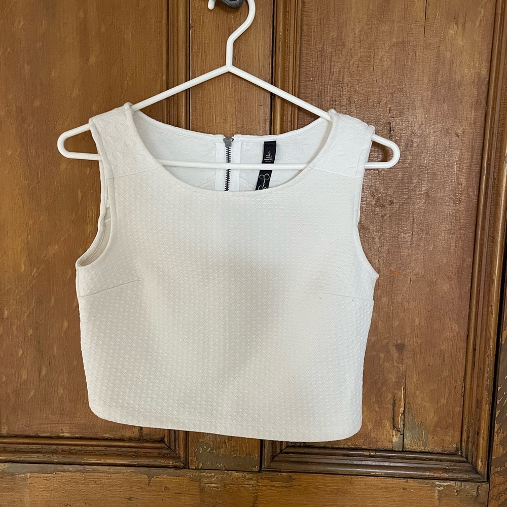 White crop top